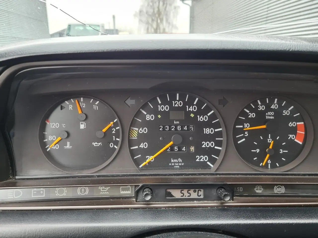 Billede 1 - Mercedes-Benz 190 E 2,0 122HK Aut.