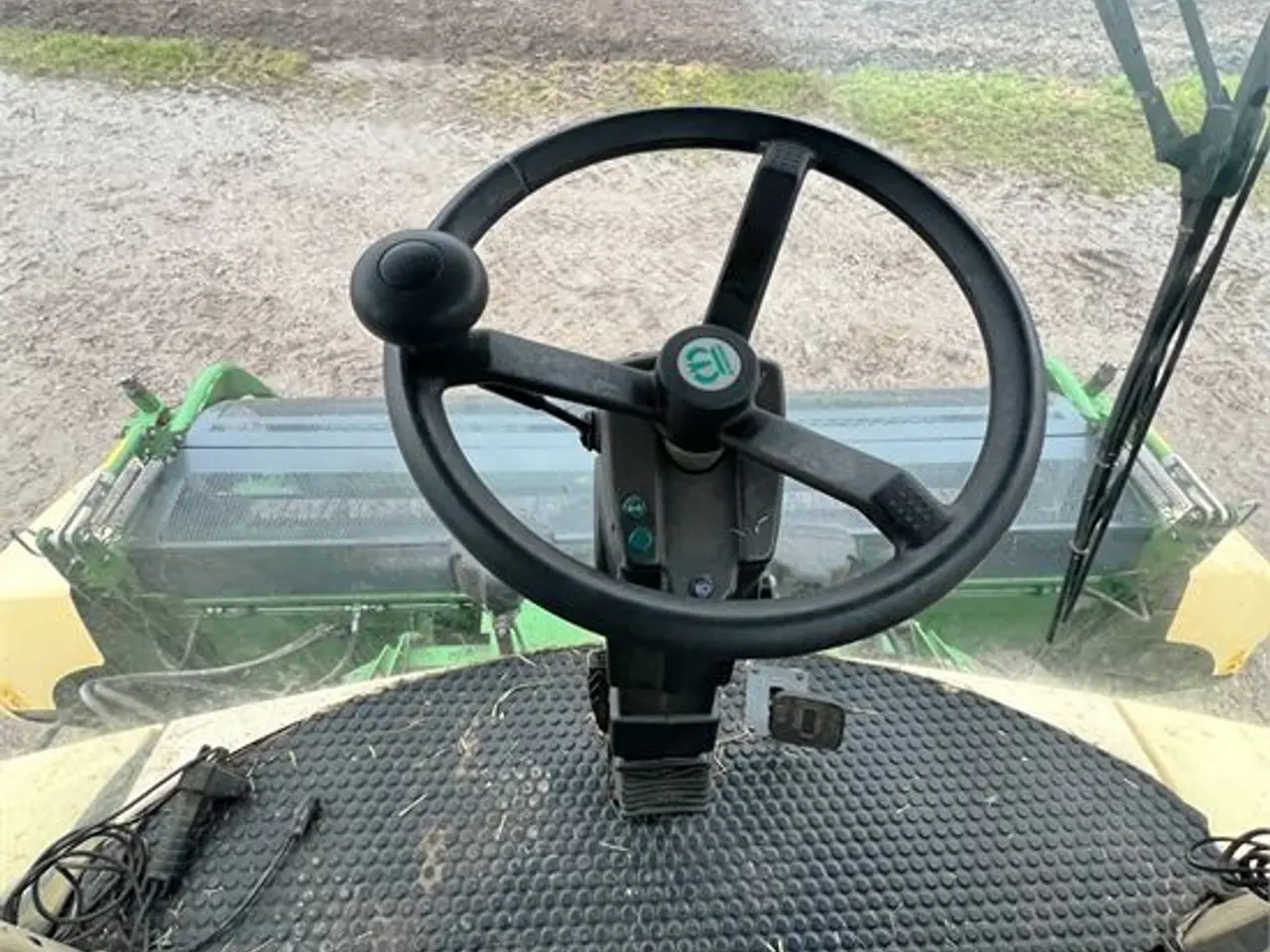 Billede 21 - Krone Big X 650 V8 - Video!