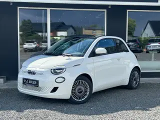 Fiat 500e 42 Icon Cabrio