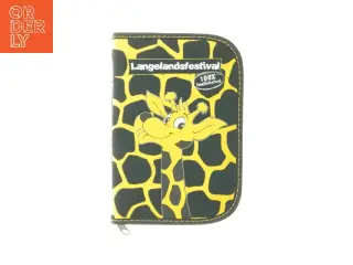 Pung med girafmotiv fra Langelandsfestival (str. 19x13x2,5 cm)