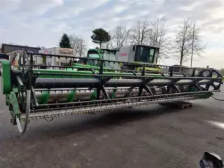 John Deere 25" sælges i dele