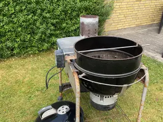 Weber ROTISSERI + gratis 57cm Weber kul grill