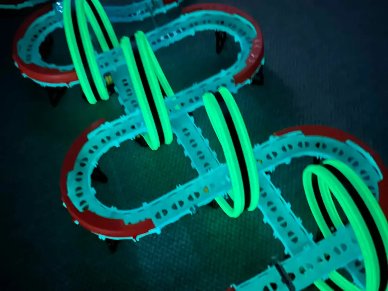 Billede 7 - Speed Car Race Track - glow in the dark - racerban