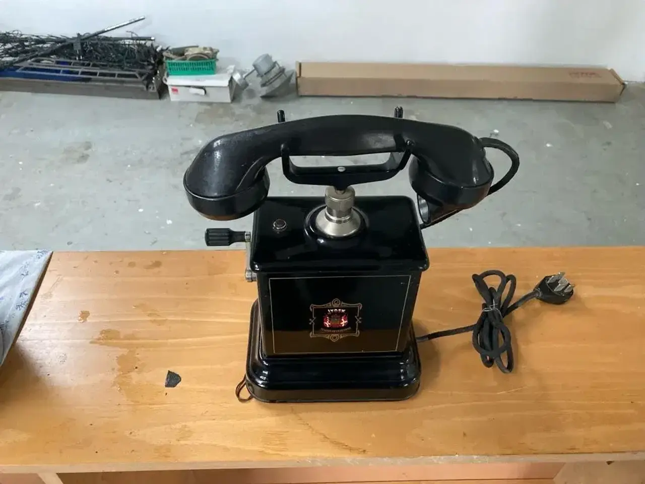 Billede 1 - Gammel telefon fra Jysk telefon