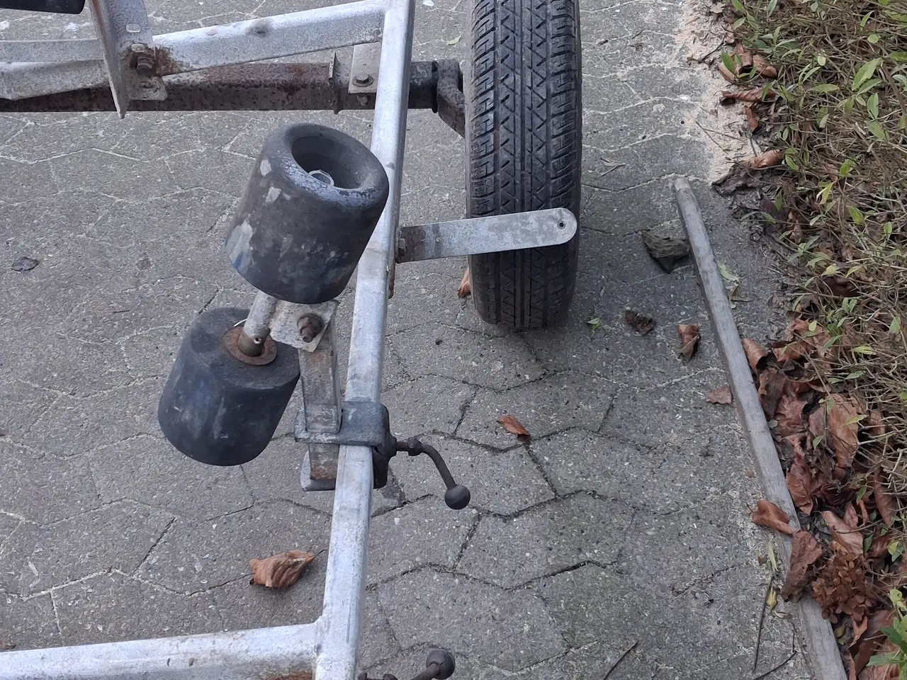 Billede 3 - Bådtrailer, Variant 450VA med papirer sælges.