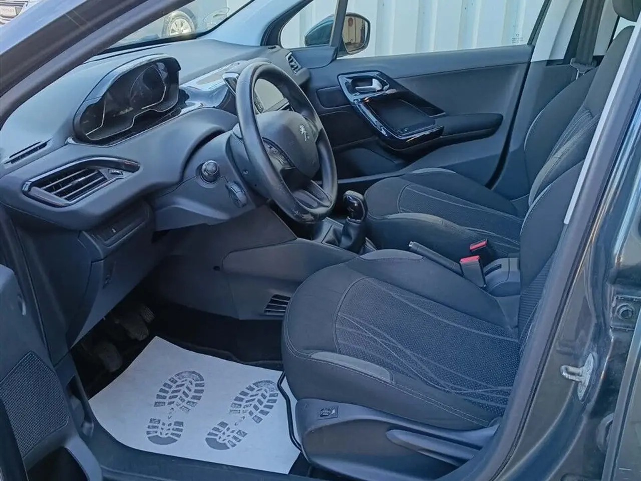 Billede 9 - Peugeot 208 1,2 VTi Active Navi 82HK 5d