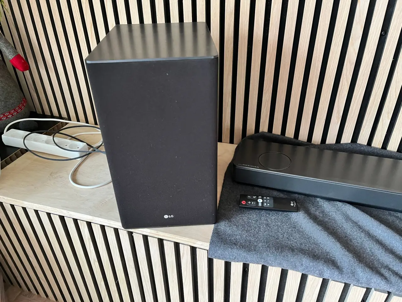 Billede 4 - Soundbar med sub.