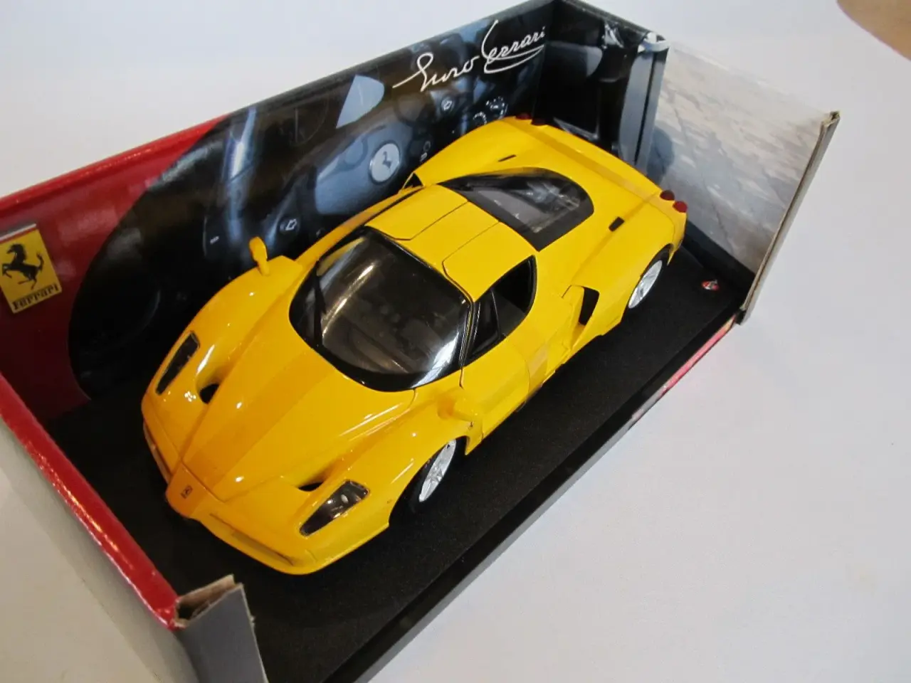 Billede 7 - 2003 Ferrari Enzo 1:18