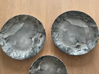 Marble by Federated Potteries