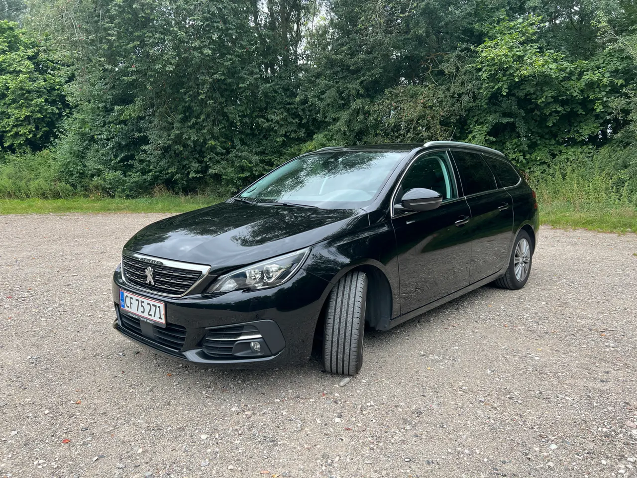 Billede 1 - Peugeot 308 1,2 PureTech 130 Selection Sky SW