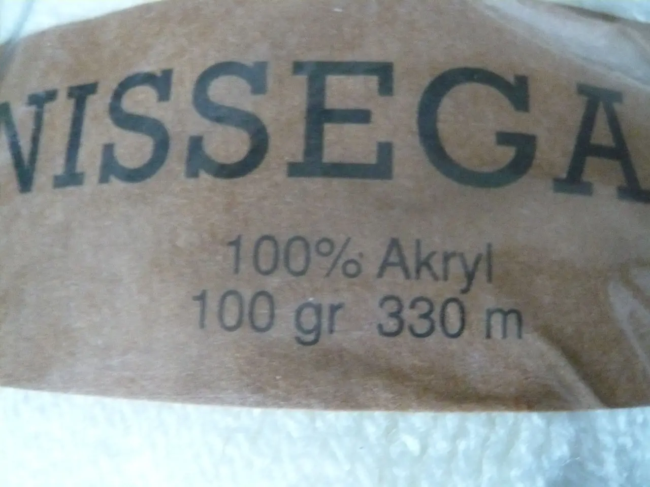 Billede 2 - Akryl garn "Nissegarn"