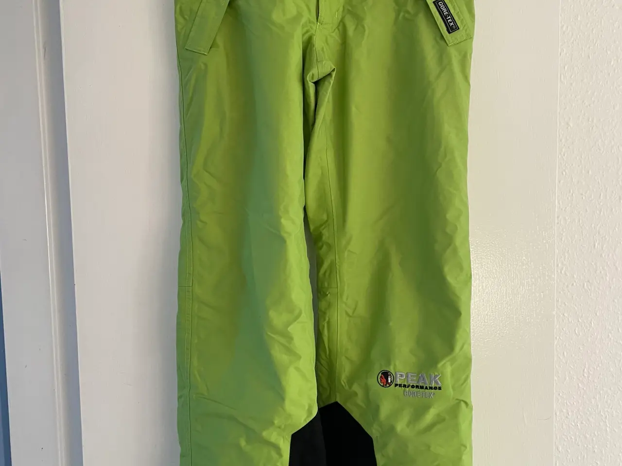 Billede 1 - Dame: Peak Gore-tex skibuks str S