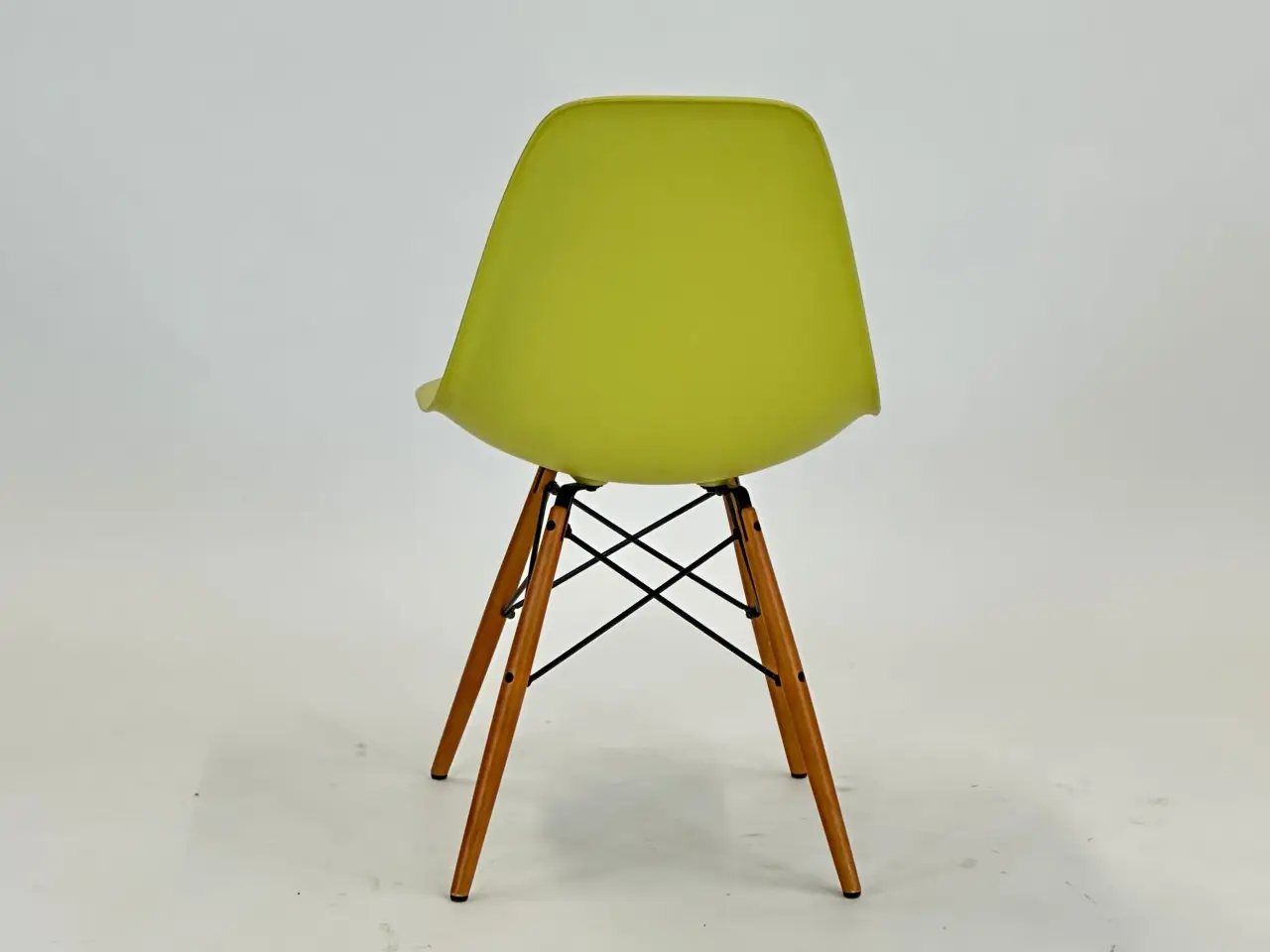 Billede 5 - Vitra DSW Stol – Gul med Træ Stel
