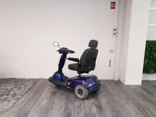 Invacare Meteor 3 blå