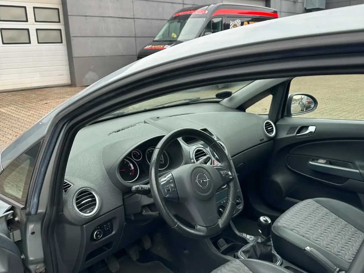 Billede 4 - Opel Corsa 1,2 16V Cosmo