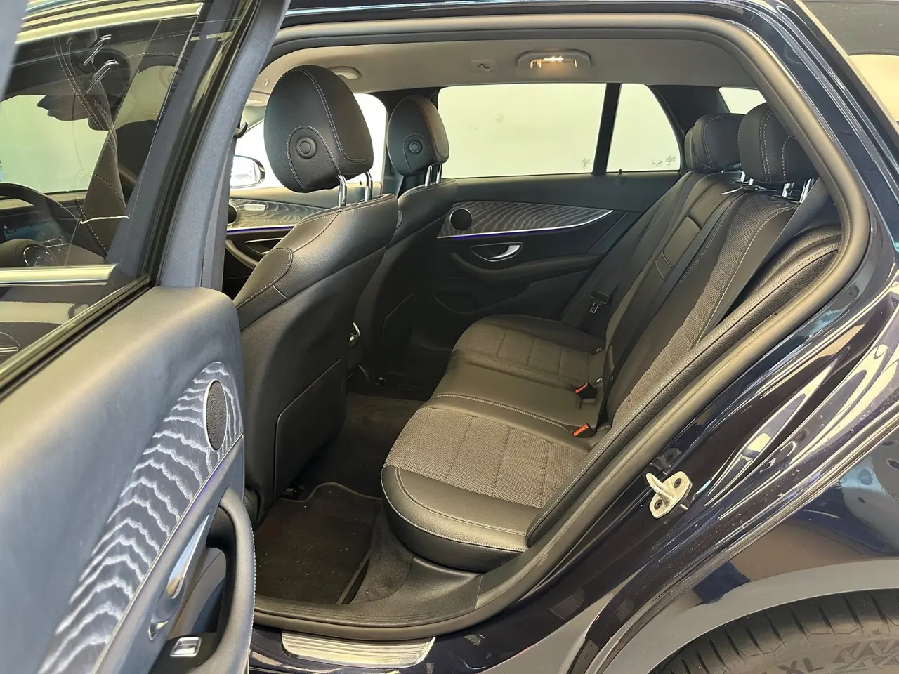 Billede 14 - Mercedes E300 de 2,0 stc. aut. 4Matic