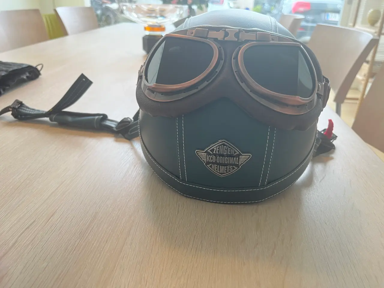 Billede 4 - Styrthjelm ny