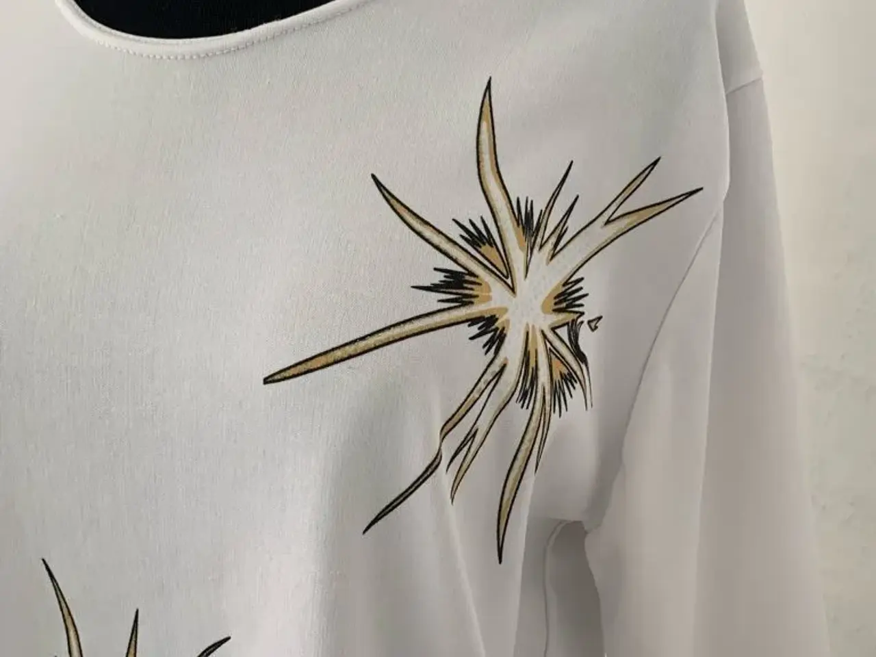 Billede 2 - T-shirt str.38