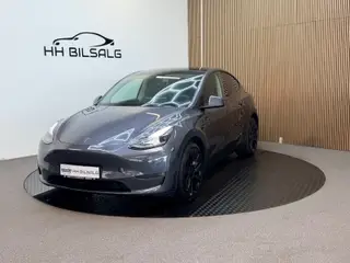 Tesla Model Y Long Range AWD