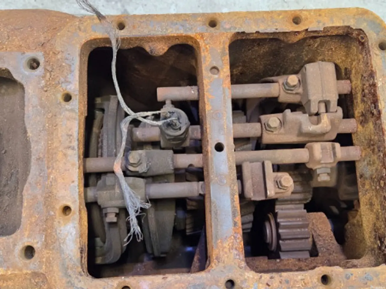 Billede 15 - Ford 7810 Gearkasse E6NN7003DA