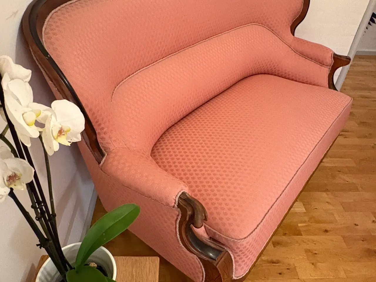 Billede 1 - Chr 8 sofa med nyere polstring