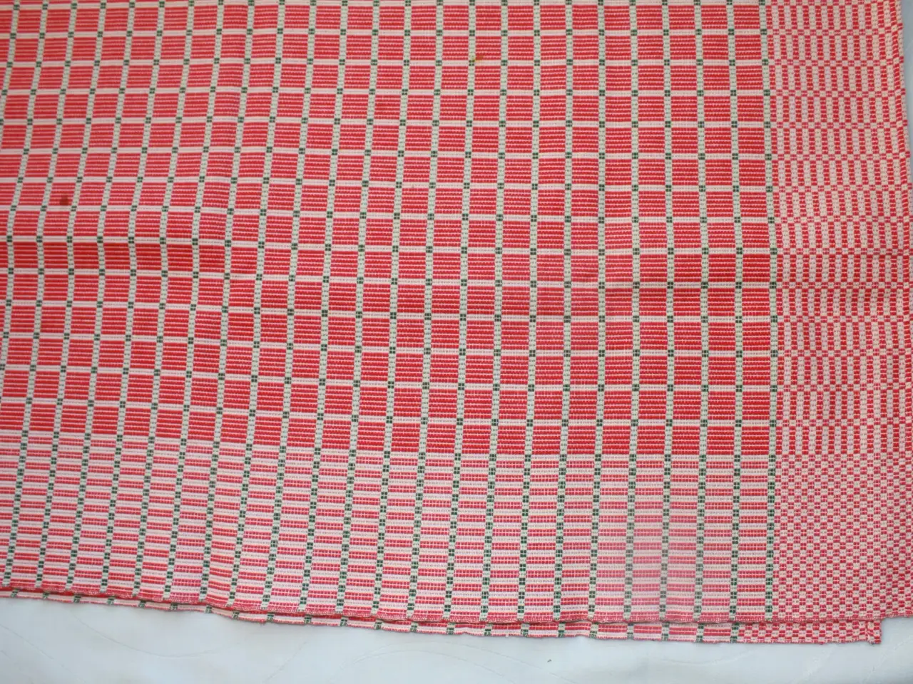 Billede 2 - Lille dug, 90 x 90 cm