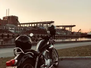 YAMAHA XV 250