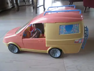 Barbie Camper - Barbie dukke