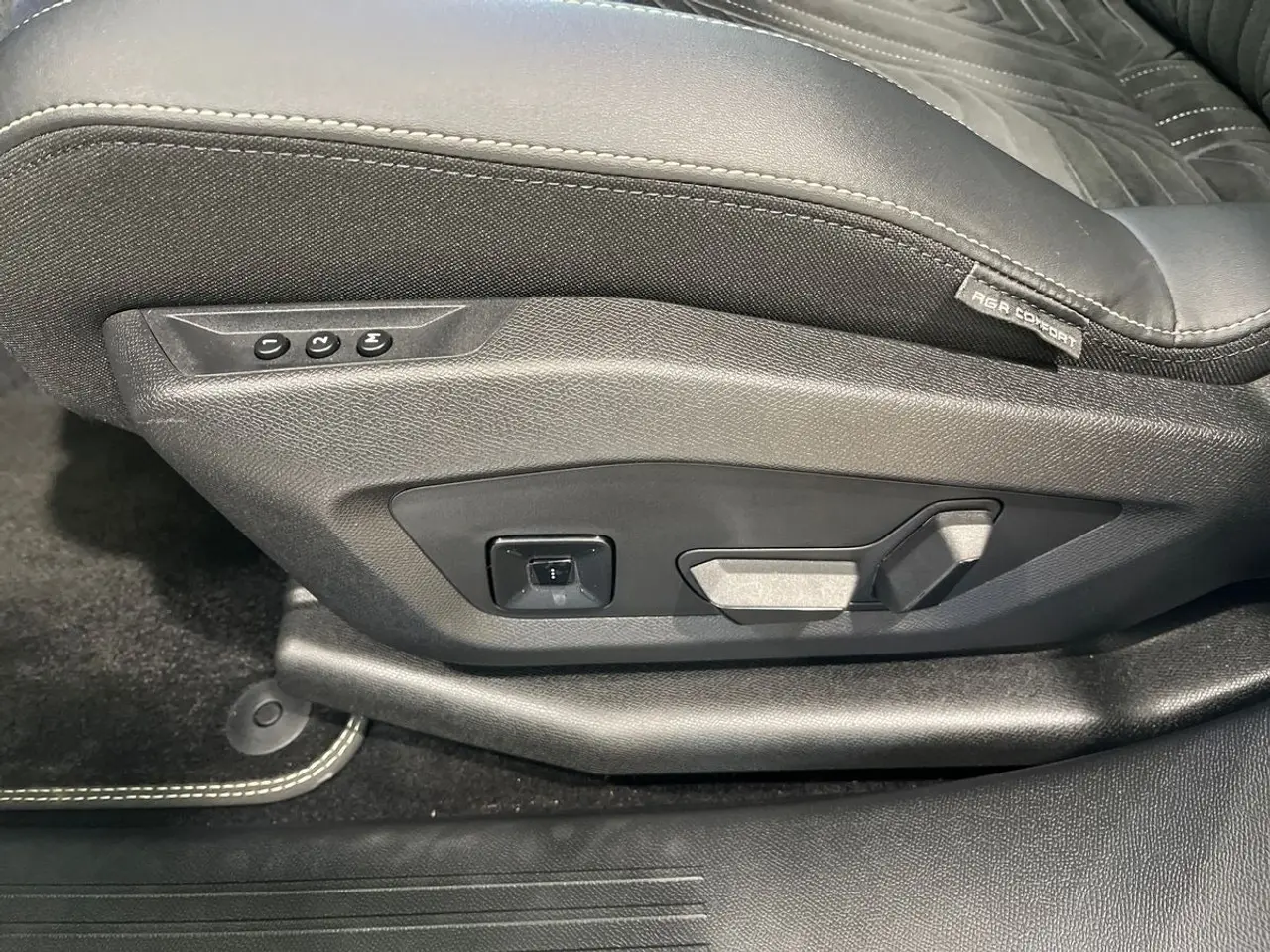 Billede 8 - Peugeot e-5008 77 GT Pack 7prs