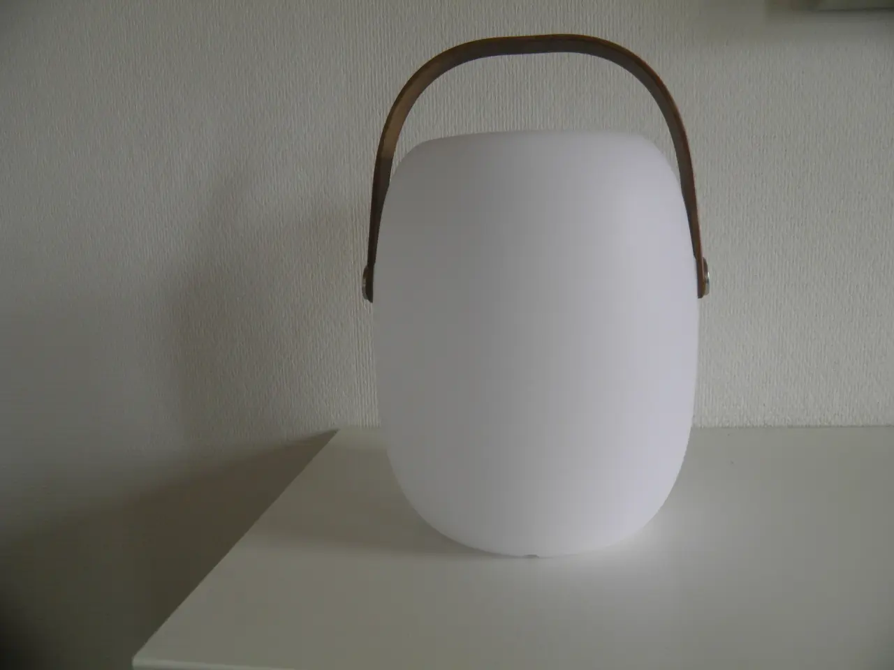 Billede 2 - Trådløs LED lampe med højtaler