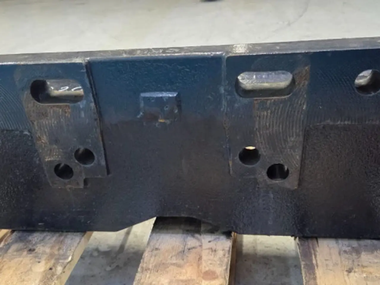 Billede 7 - New Holland T5.100 Vægtholder 87350022 5Stk