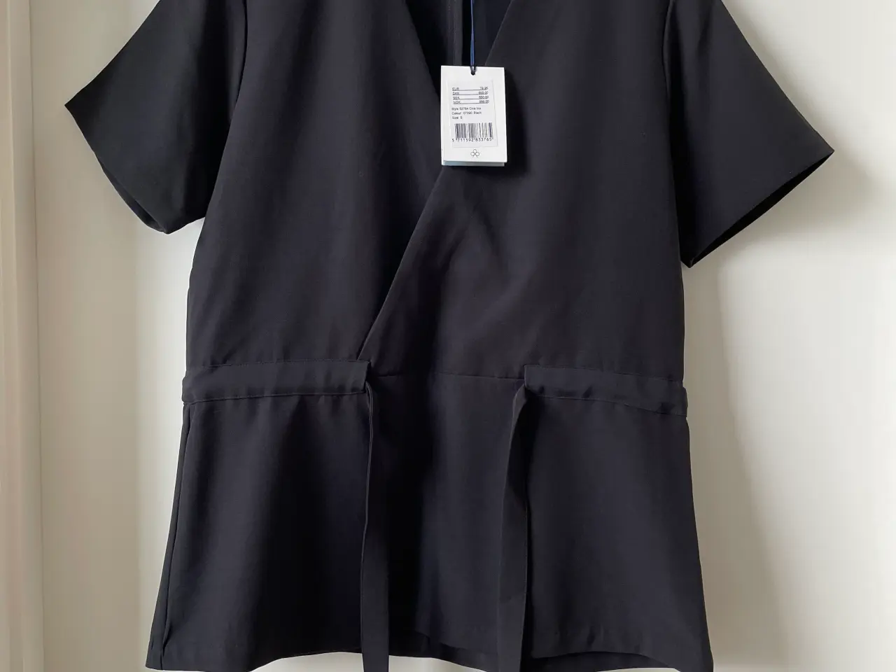 Billede 1 - Modström sort bluse