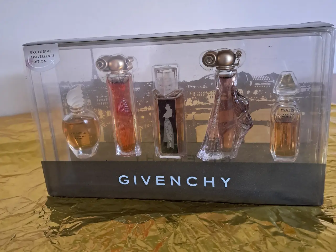 Billede 1 - Dameparfume, EDP, EDT, GIVENCHY. Et sæt med fem.