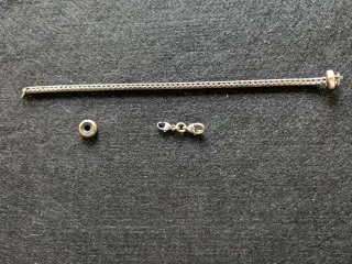 Trollbeads sølvarmbånd med lås