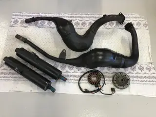 Suzuki RGV 250 VJ 21 udstødning m dæmper
