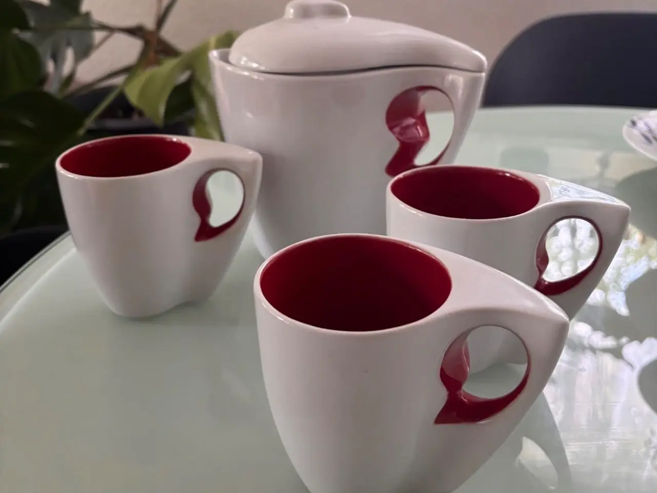 Billede 1 - Smuk italiensk kaffekande med 3 kopper 