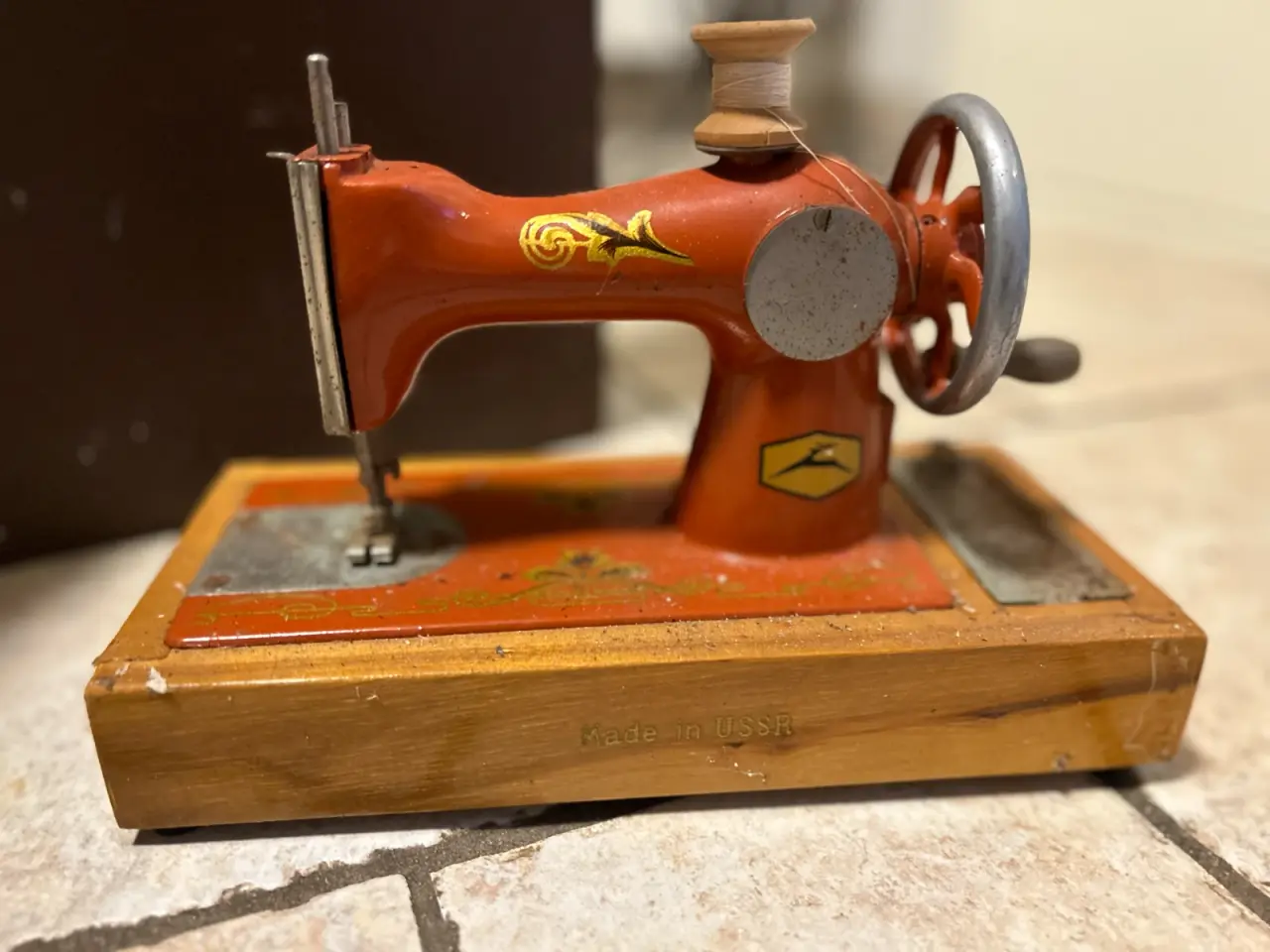 Billede 4 - Vintage Orsha børnesymaskine – Made in USSR 