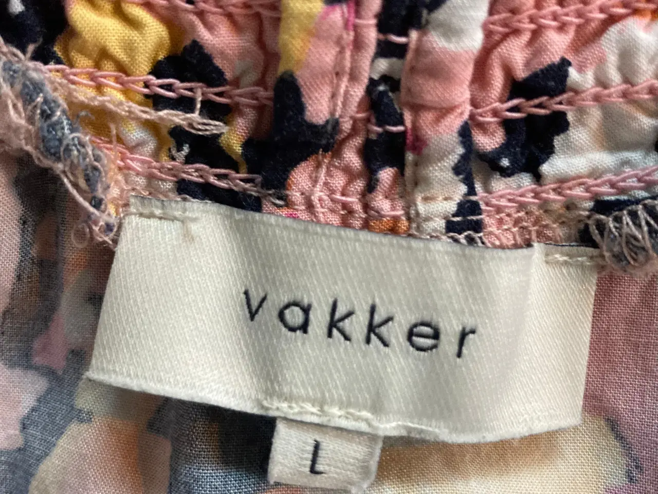 Billede 3 - Nederdel fra Vakker i str. L