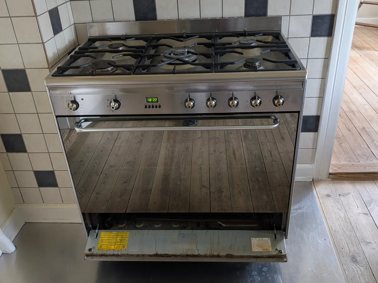 Billede 6 - SMEG komfur