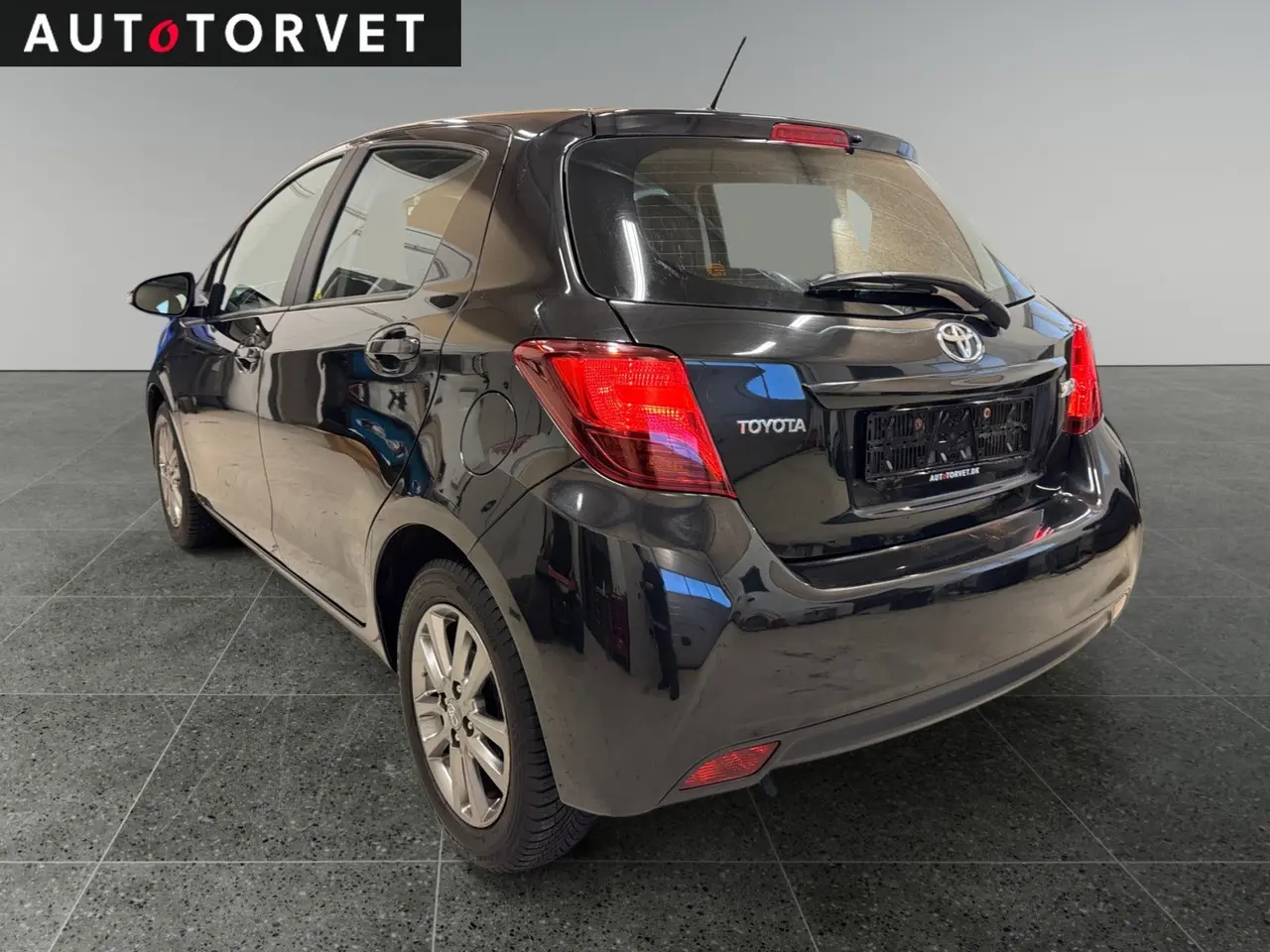 Billede 4 - Toyota Yaris 1,3 VVT-i Style Edition
