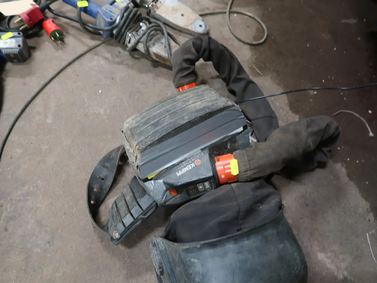 Billede 3 - Friskluftmaske KEMPPI med filter KEMPPI PFU 210e