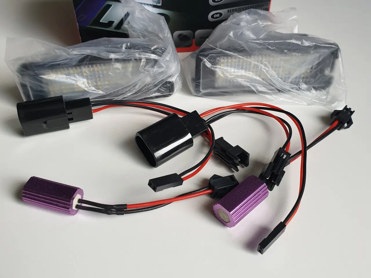 Billede 9 - NY! 36 LED Nummerpladelys 6000K / Hvid KOLD