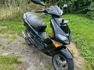 Peugeot Speedfight 2 LC 45 knallert