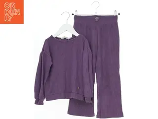 Lilla ribstrikket sæt til børn fra H&M (str. 116)