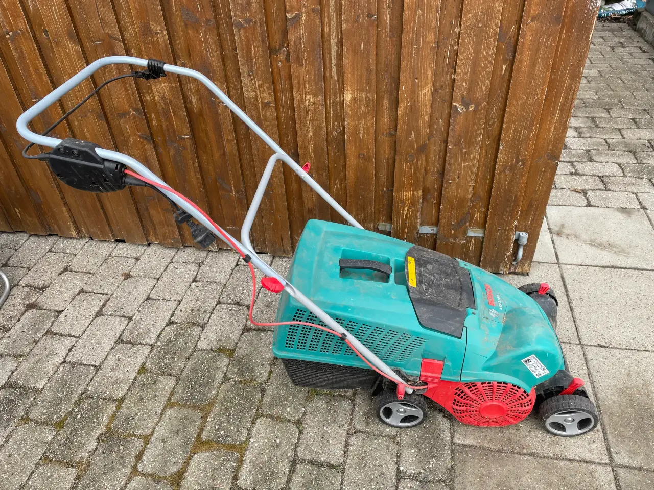 Billede 1 - Bosch 1100 W vertilskærer