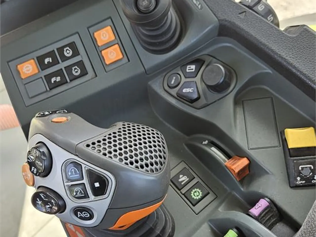 Billede 46 - Claas 810 Axion Cmatic - Vario transmission