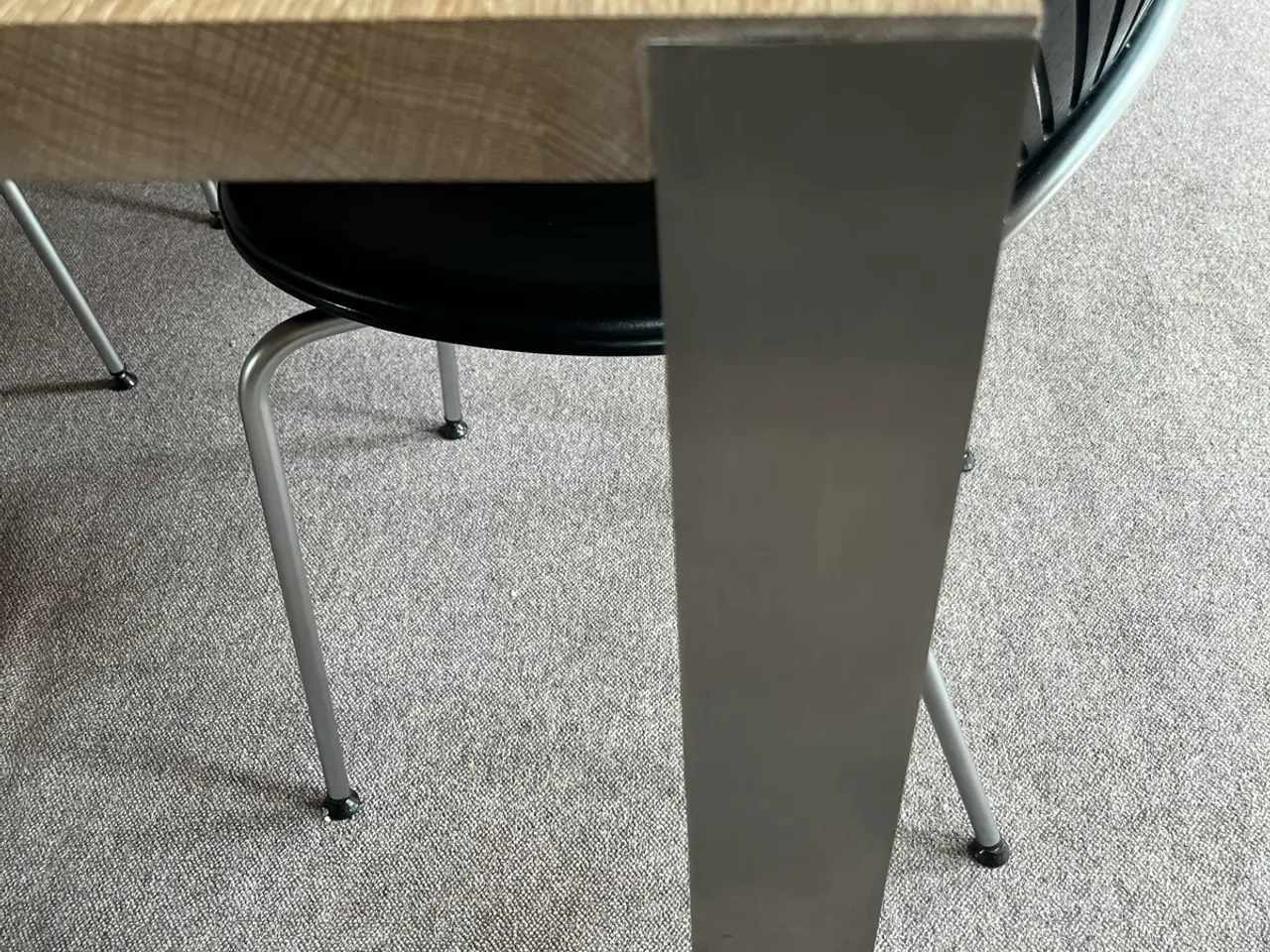 Billede 3 - Spisebord i massivt asketræ
