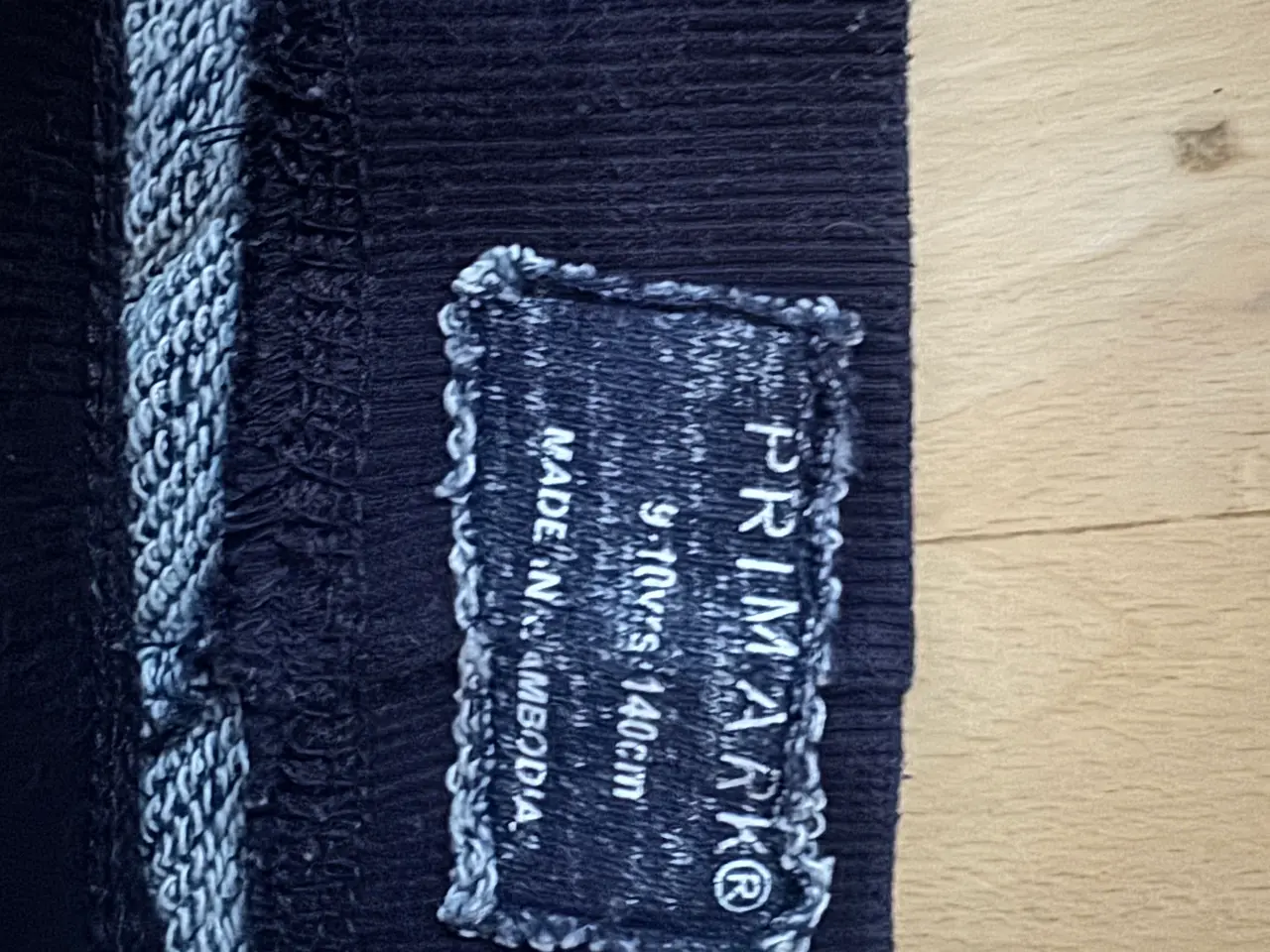 Billede 2 - Primark shorts i nistret blå & hvid