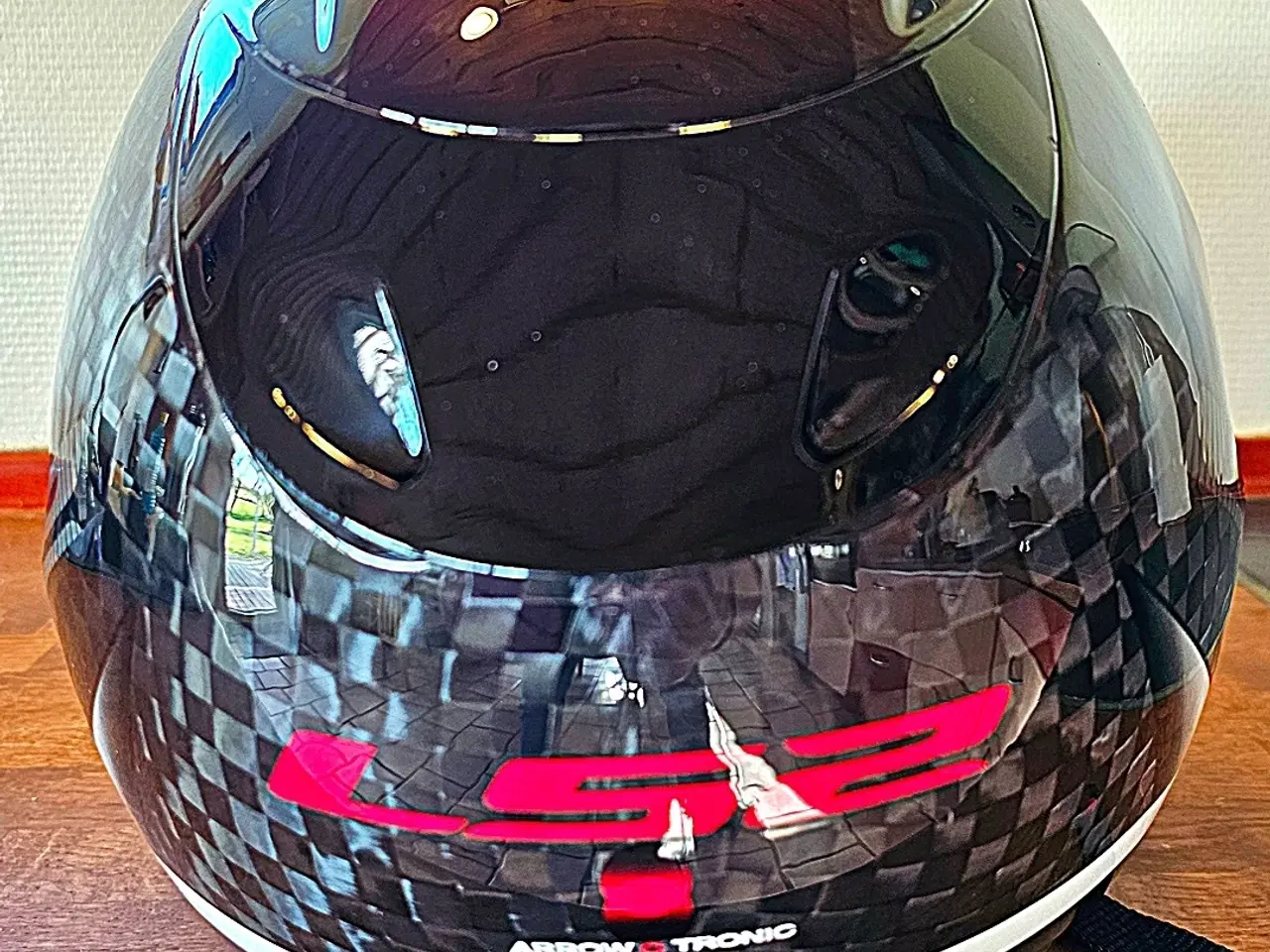 Billede 4 - NY LS2 ARROW CARBON