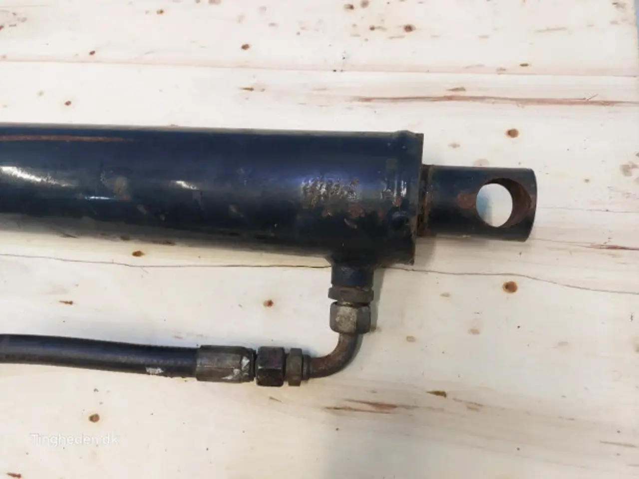 Billede 8 - New Holland TX63 Løftecylinder 84064527
